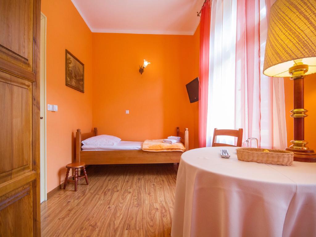 Bed and Breakfast Willa Jagniatkow Екстер'єр фото