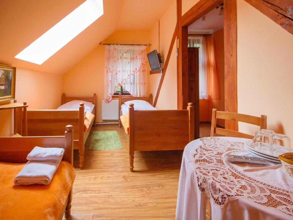 Bed and Breakfast Willa Jagniatkow Екстер'єр фото