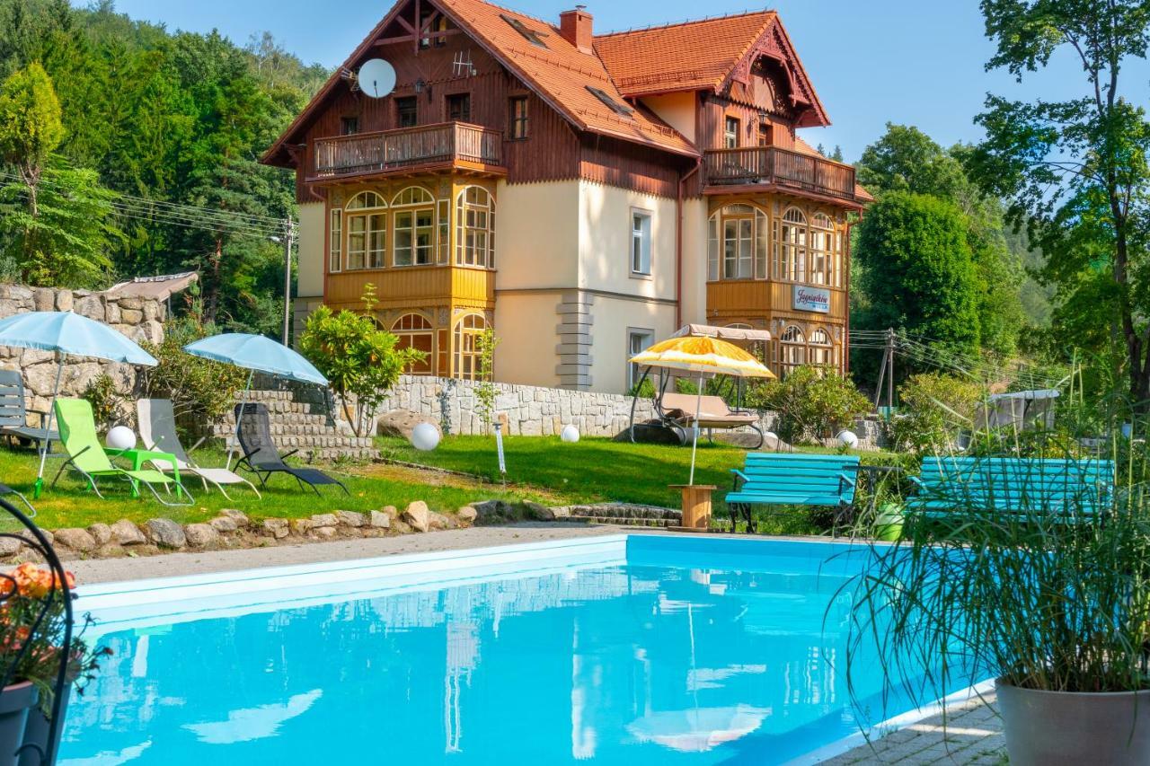 Bed and Breakfast Willa Jagniatkow Екстер'єр фото
